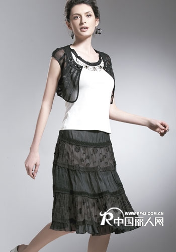 中国最好的品牌折扣女装  菲纹品牌女装代理加盟
