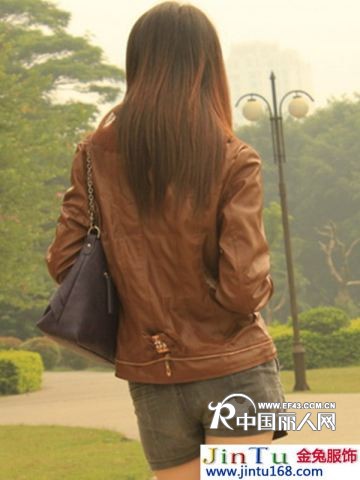 上海兴旺国际服饰蓝色卫衣卫衣批发打底衫短袖韩版风衣外套
