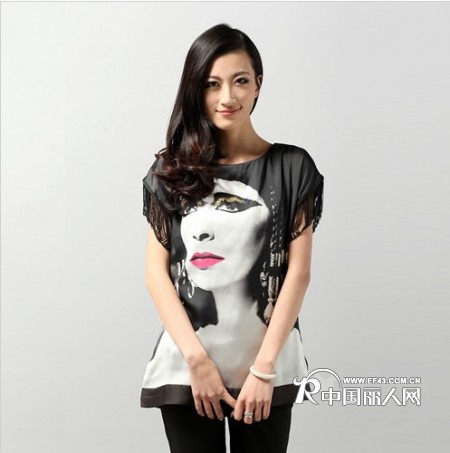 2012新品 女士雪纺流苏装饰面部图案印花T恤 6G1280A