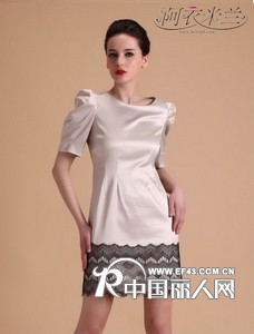 阿衣米兰”品牌服饰一直致力于演译女性时尚的梦想