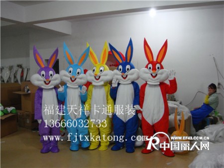 供应山东卡通服装 香港卡通人偶服装 兔八哥