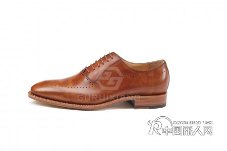 泰国前总理素拉育•朱拉暖量脚定制手工鞋